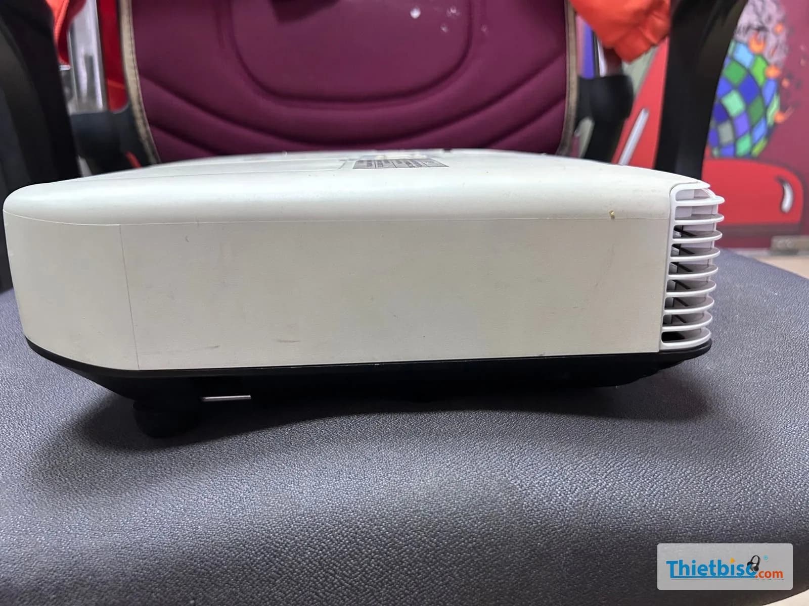 Epson EB-1940W cũ – Góc máy