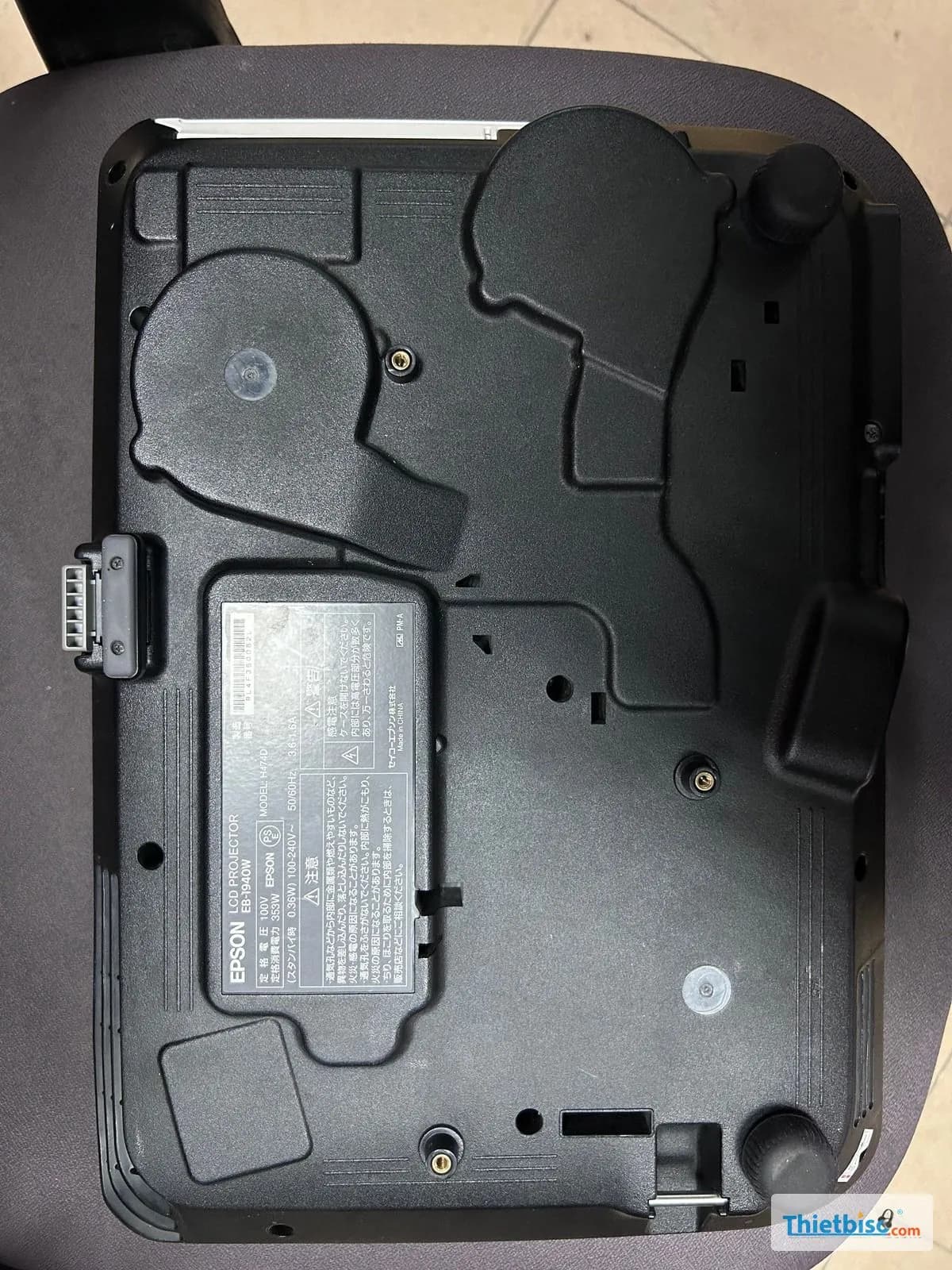 Epson EB-1940W cũ – Toàn thân