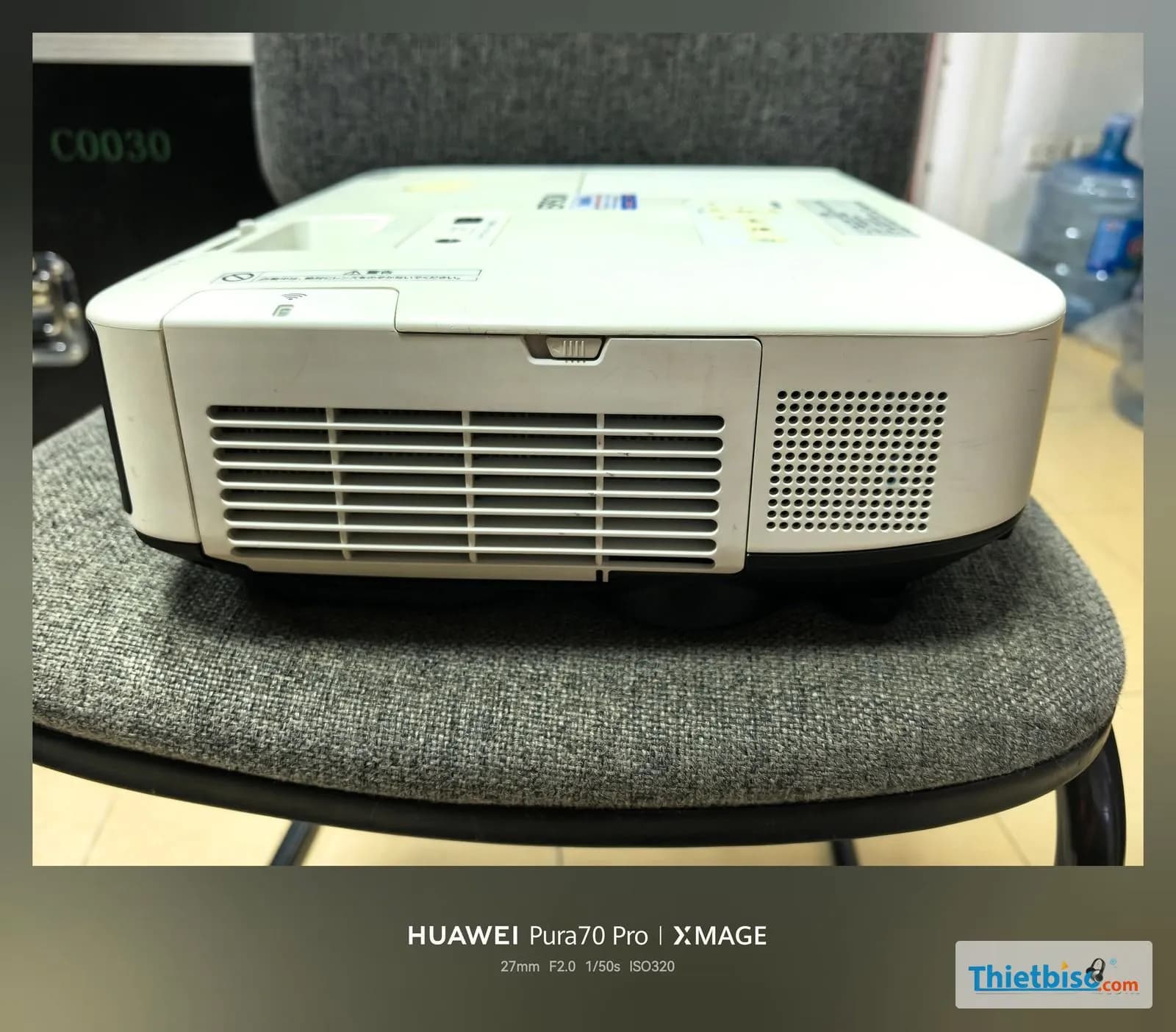 Epson EB-2065 cũ – Góc máy