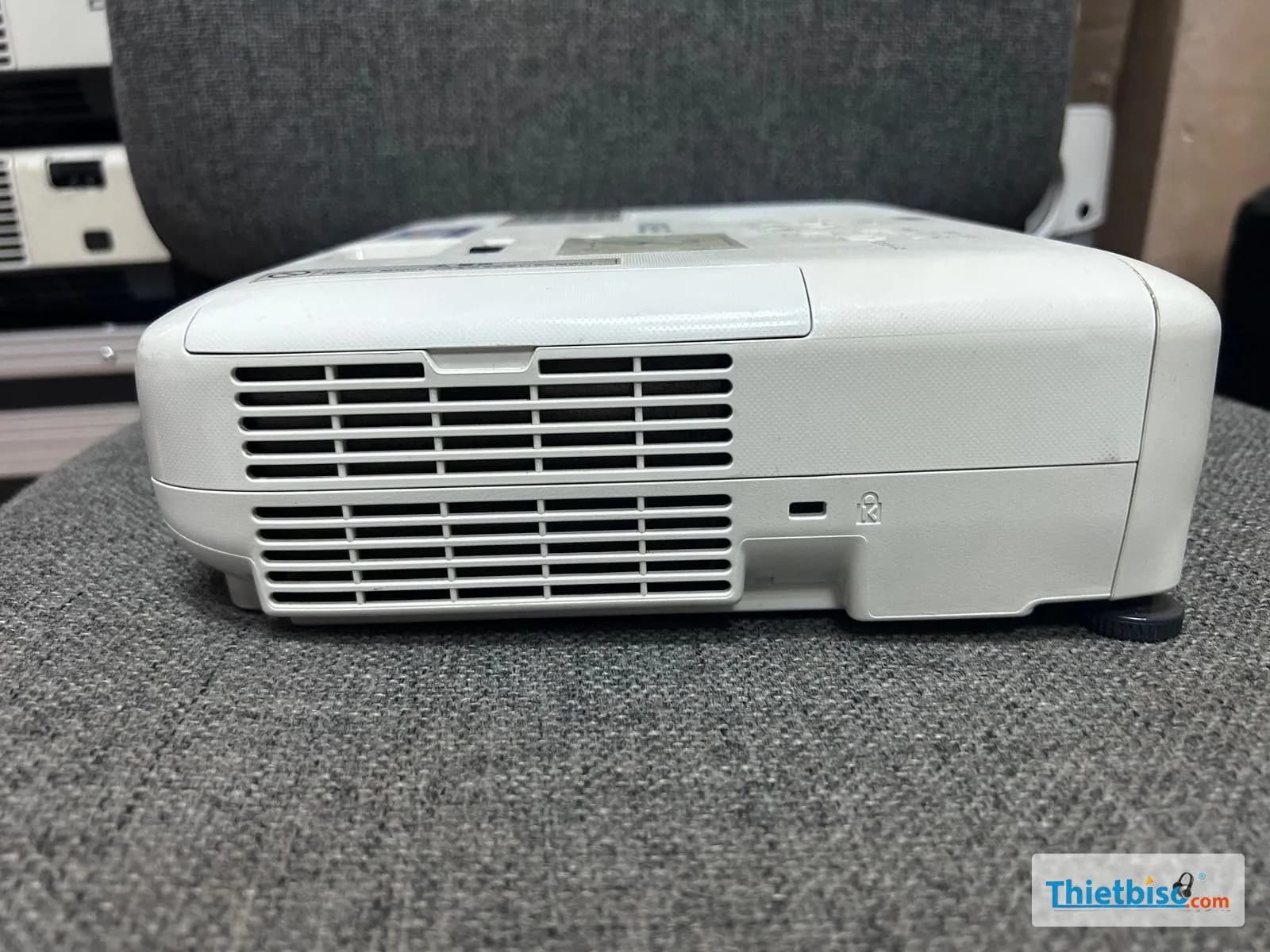 Epson EB-X36 cũ – Góc máy