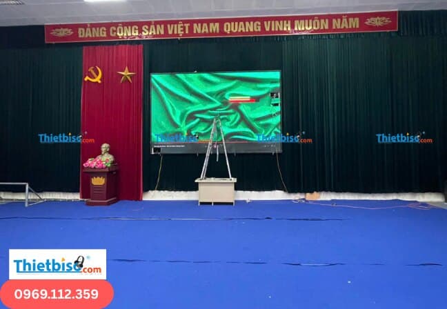 Test màu xanh toàn màn LED sau thay module