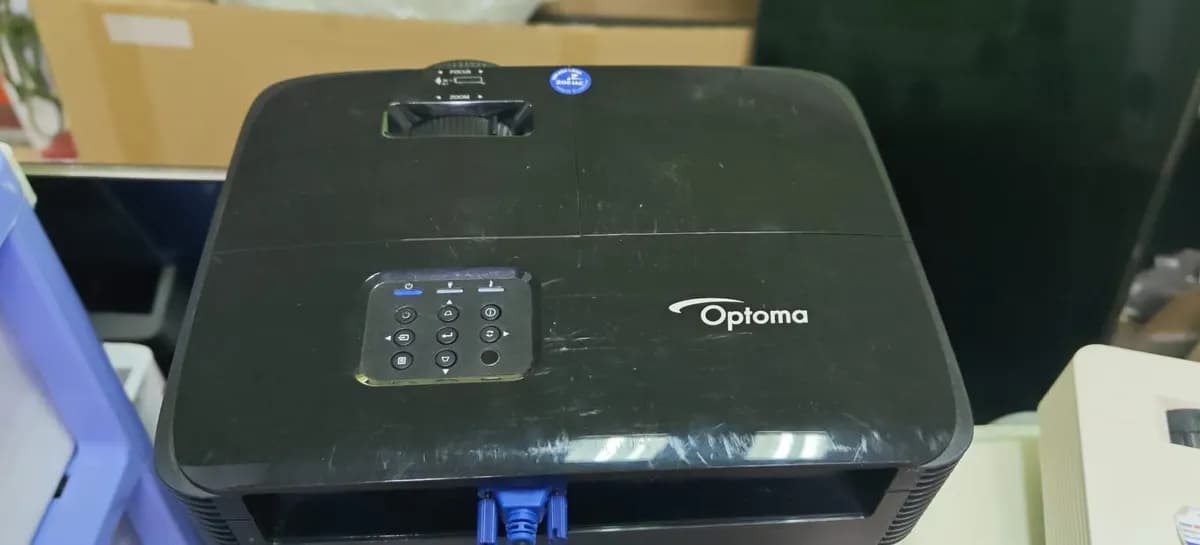 Sửa máy chiếu NEC, Hitachi, Optoma: lỗi thường gặp, đèn báo và cách xử lý