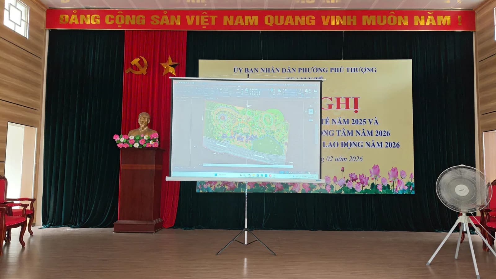 Cho thuê máy chiếu hội nghị UBND phường Phú Thượng Tây Hồ Hà Nội